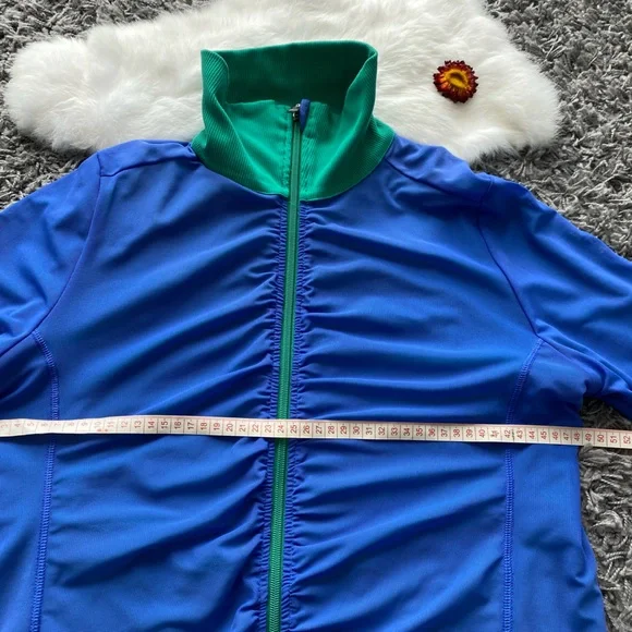 Lululemon Reversible Zip-Up Jacket - Picture 6 of 6